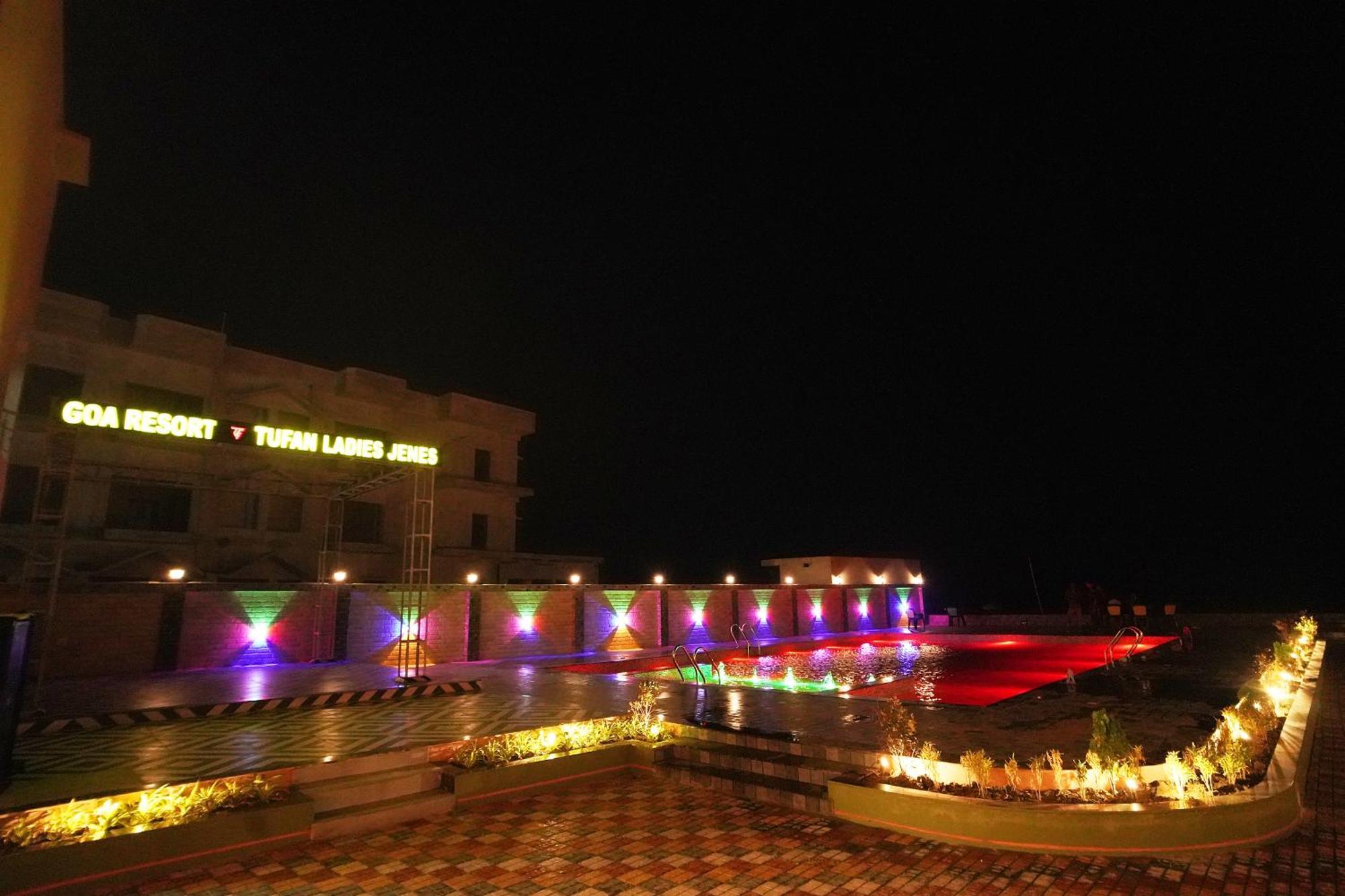 Goa Beach Resort On Beach マンダーマニ エクステリア 写真
